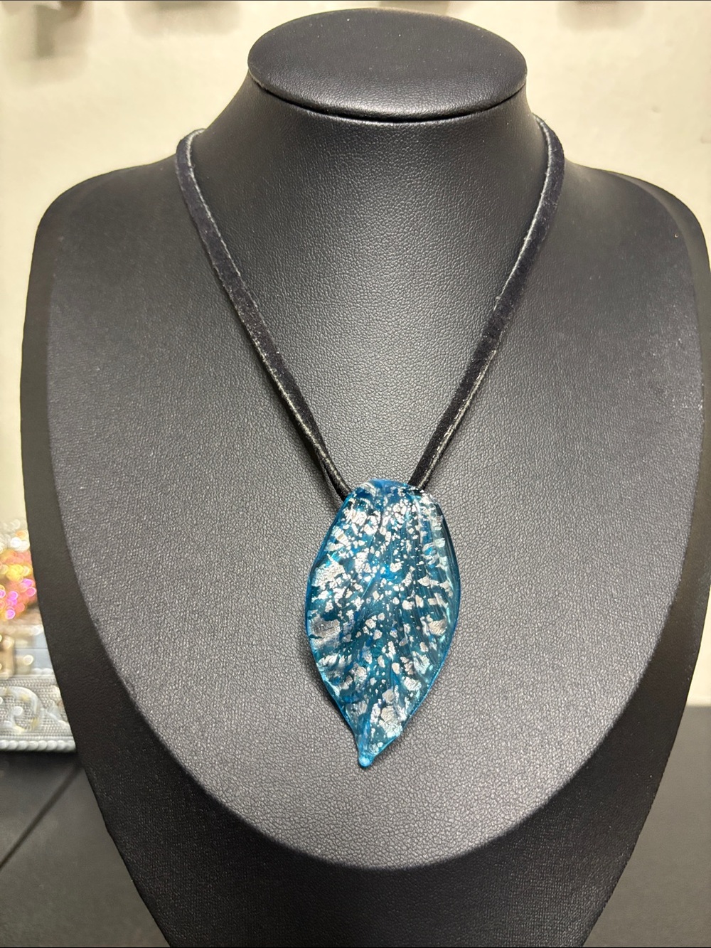 Suede Leather Teal Leaf Pendant Choker Necklace Silver Fleck Statement Festival
